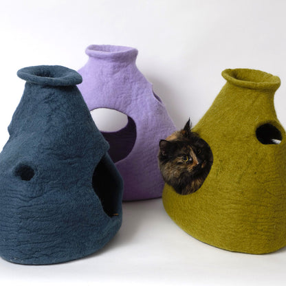 Wool Pet Cave, Purr-a-Boo, Purple